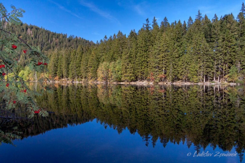 Černé jezero