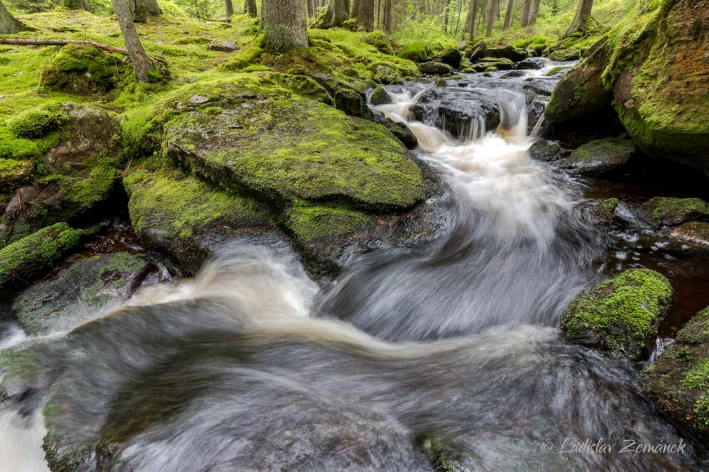 Filipohuťský potok - kaskády nad Modravou