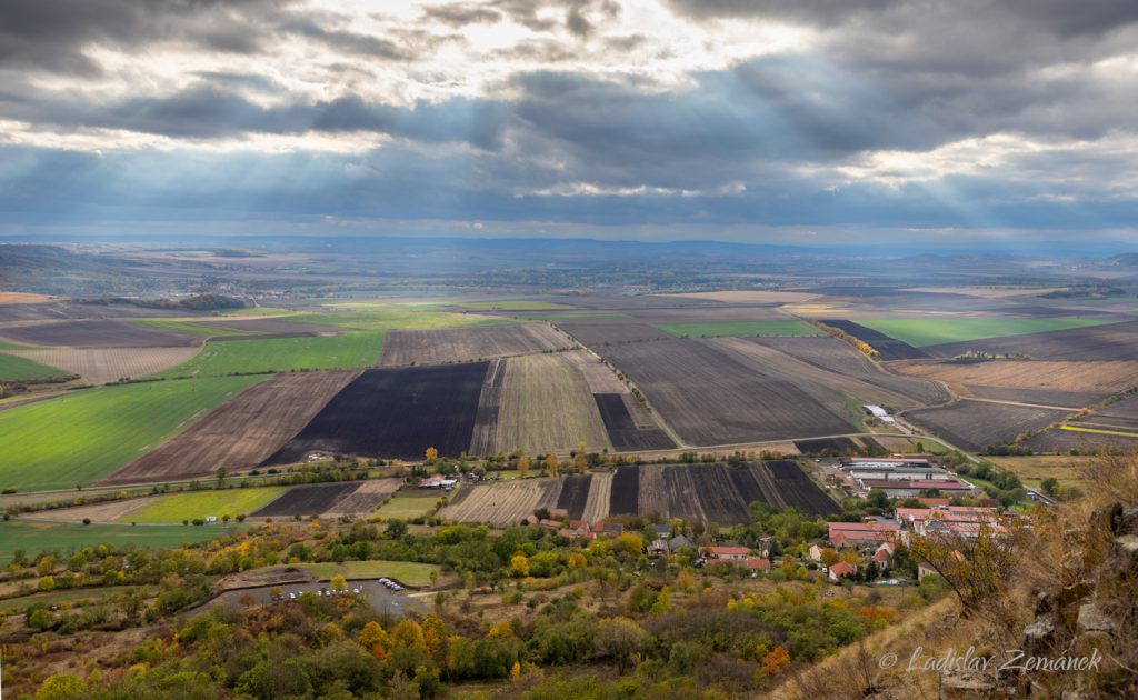 Výhled z hradu Hazmburk